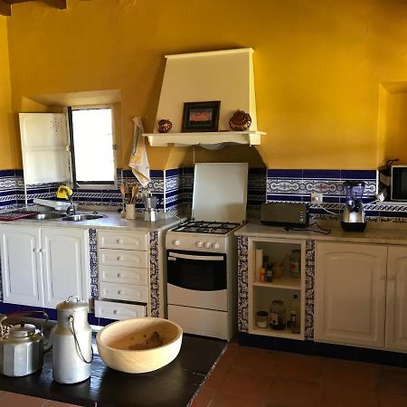 Casa Rural De La Finca Sierra Grande Hornachos Bagian luar foto